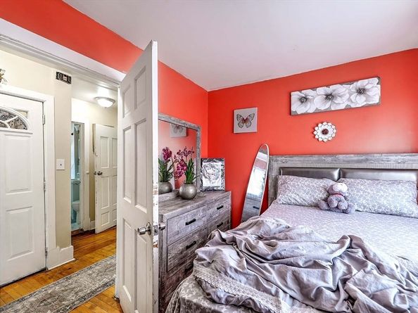 10 Westcott St 3, Boston MA 02124