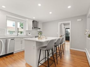 160 Waverley St 160, Belmont MA 02478