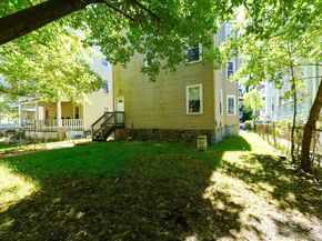 8 Ridgewood St, Boston MA 02122