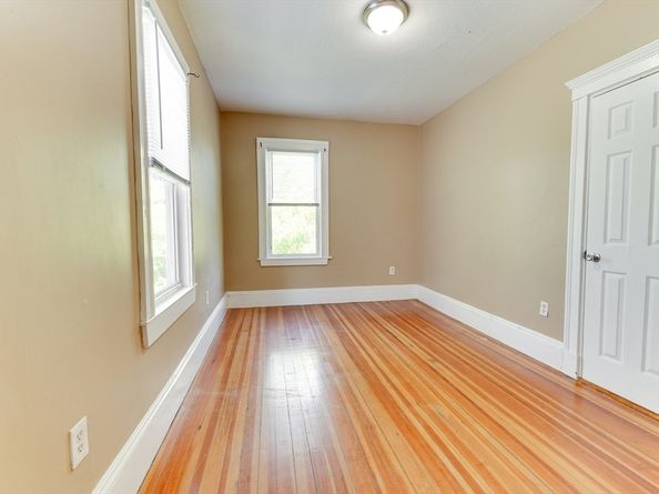 8 Ridgewood St, Boston MA 02122
