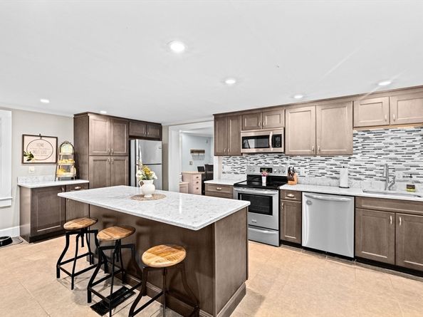 1231 Forest, Marshfield MA 02050