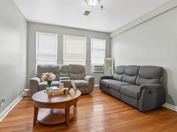 637 Walk Hill St, Boston MA 02126