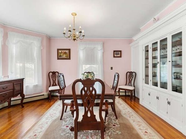 6 Beauport Ave, Gloucester MA 01930