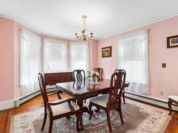 6 Beauport Ave, Gloucester MA 01930