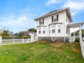 6 Beauport Ave, Gloucester MA 01930