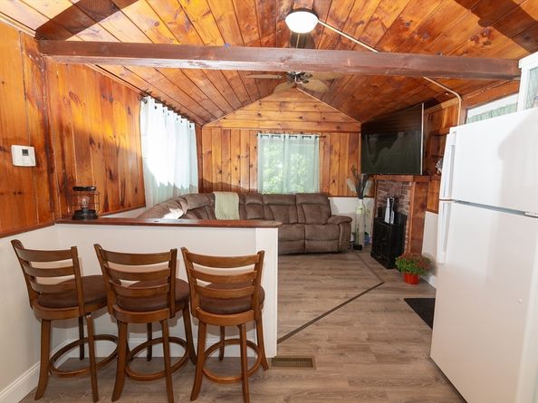 23 Canna Dr, Shrewsbury MA 01545