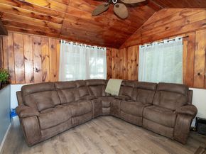 23 Canna Dr, Shrewsbury MA 01545