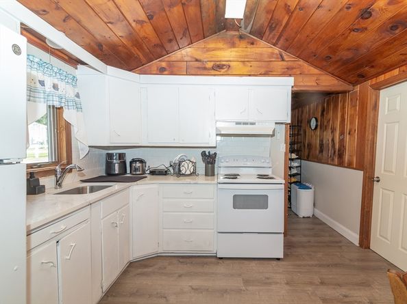 23 Canna Dr, Shrewsbury MA 01545