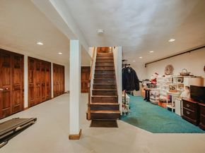68 Catamount Rd, Tewksbury MA 01876