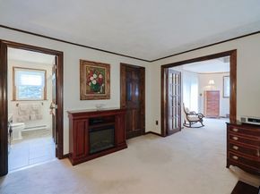 68 Catamount Rd, Tewksbury MA 01876