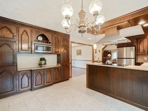 68 Catamount Rd, Tewksbury MA 01876