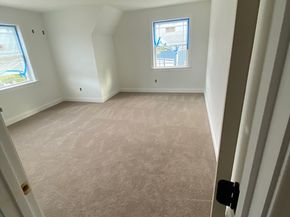 13 Park Pl, Mattapoisett MA 02739