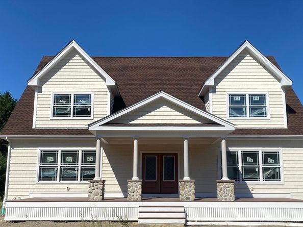 13 Park Pl, Mattapoisett MA 02739