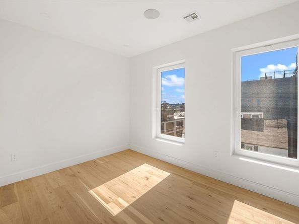 84 A Street 2, Boston MA 02127
