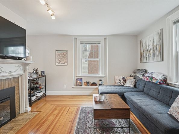 36 Cummings Rd 1, Boston MA 02135
