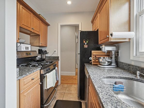 36 Cummings Rd 1, Boston MA 02135