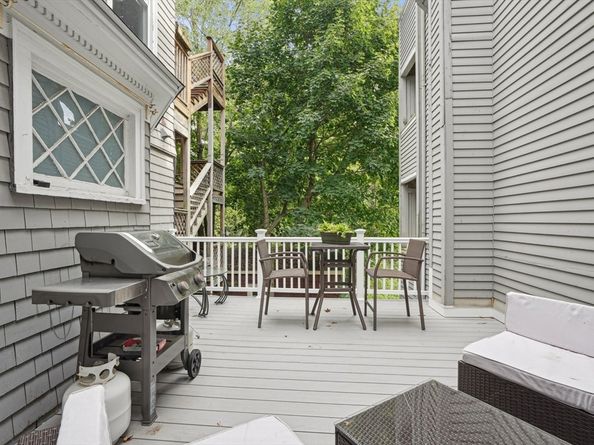 36 Cummings Rd 1, Boston MA 02135