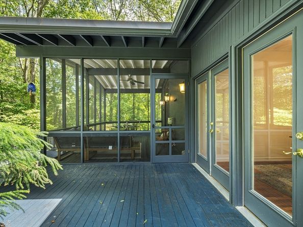 10 Dewey Rd, Lexington MA 02420