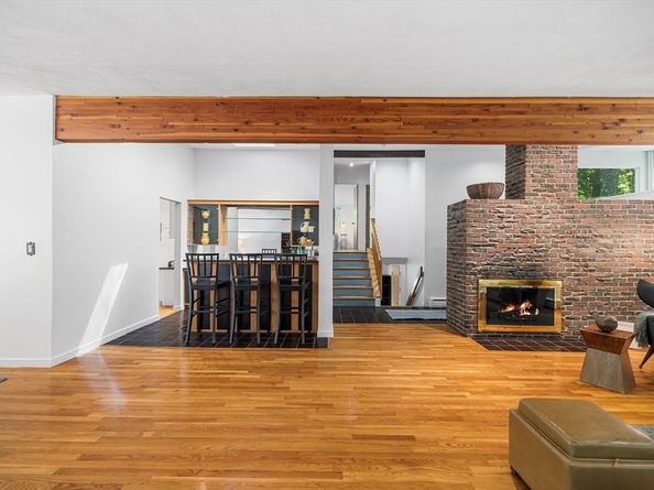 10 Dewey Rd, Lexington MA 02420