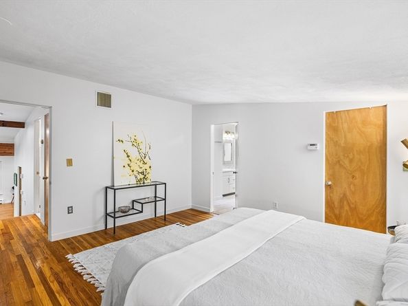 10 Dewey Rd, Lexington MA 02420
