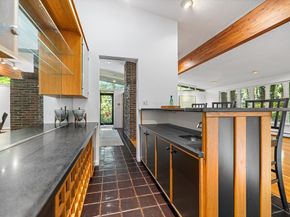 10 Dewey Rd, Lexington MA 02420
