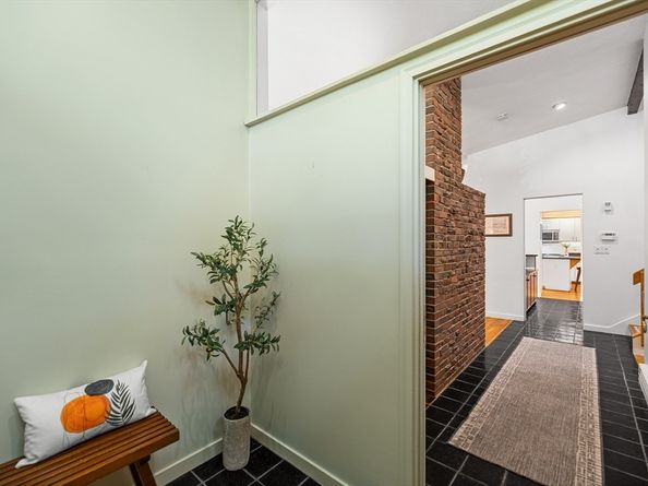 10 Dewey Rd, Lexington MA 02420