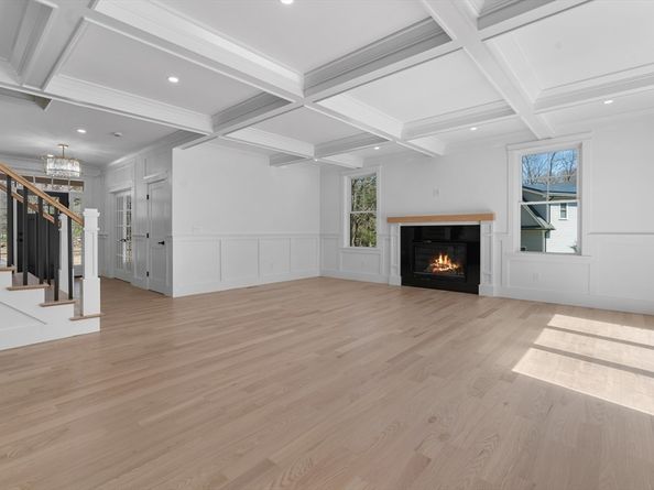6A Sanders Lane, Bolton MA 01740