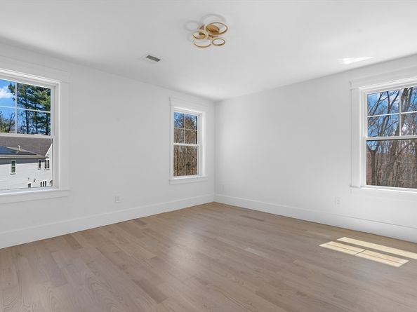 6A Sanders Lane, Bolton MA 01740