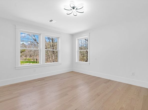 6A Sanders Lane, Bolton MA 01740