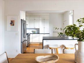 193 Pleasant St 6, Brookline MA 02446