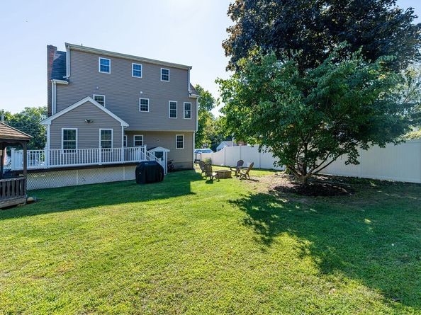 44 Livoli Ave, Braintree MA 02184