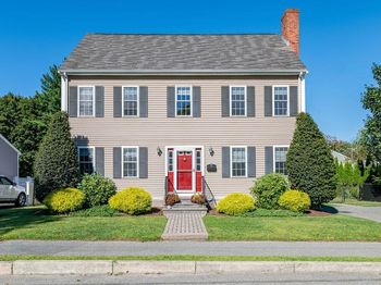 44 Livoli Ave