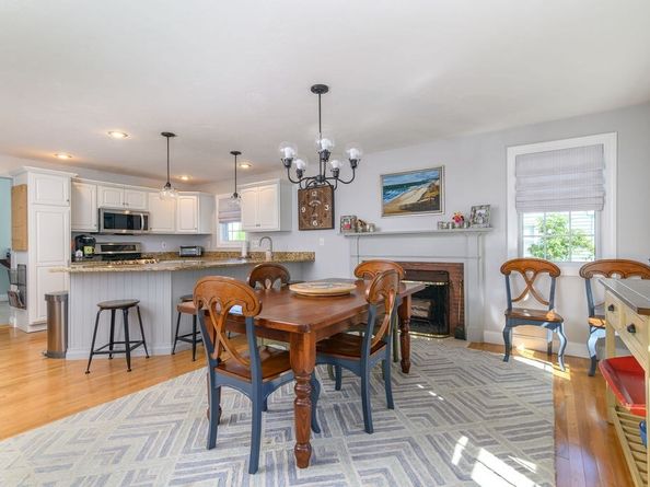 44 Livoli Ave, Braintree MA 02184