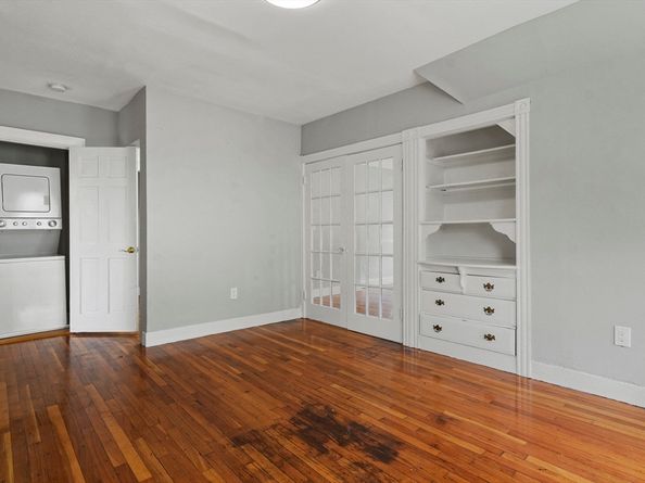 8 Marbury Terrace 3, Boston MA 02130