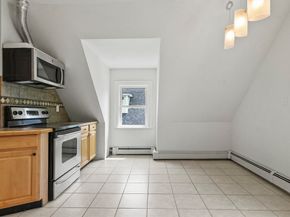 8 Marbury Terrace 3, Boston MA 02130