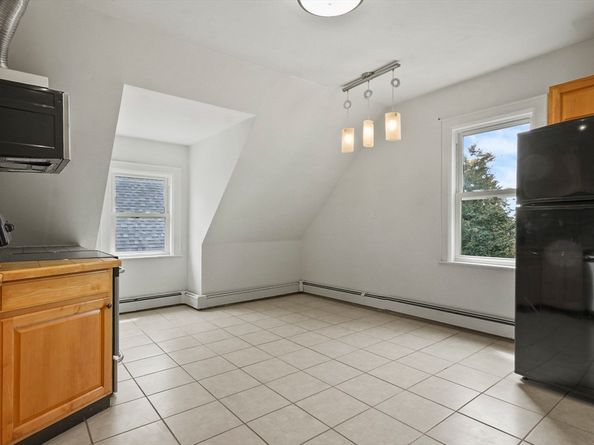 8 Marbury Terrace 3, Boston MA 02130