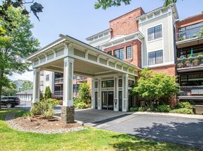 58 North Main Street 304, Natick MA 01760