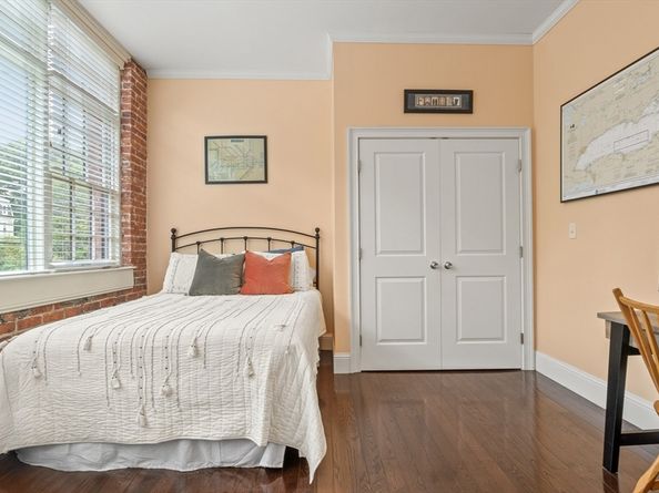 58 North Main Street 304, Natick MA 01760