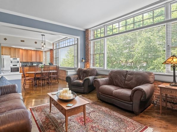 58 North Main Street 304, Natick MA 01760