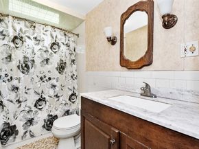 14 Mallard Way, Waltham MA 02452