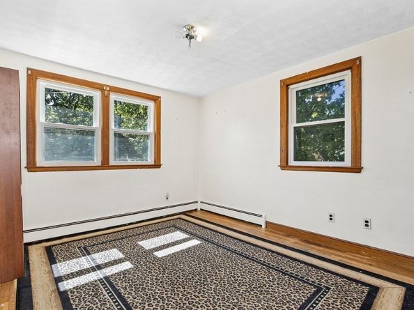 14 Mallard Way, Waltham MA 02452