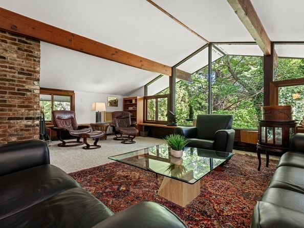 336 North Ave, Weston MA 02493