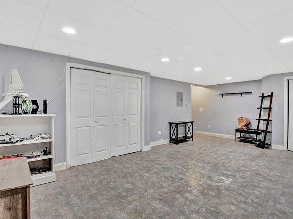 468 Elm Street 3, Fitchburg MA 01420