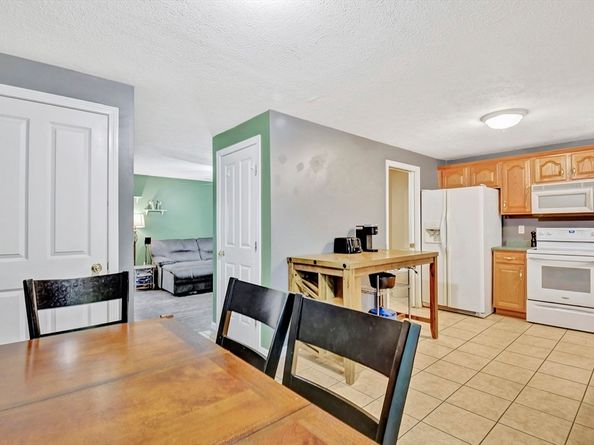 468 Elm Street 3, Fitchburg MA 01420