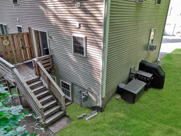 468 Elm Street 3, Fitchburg MA 01420