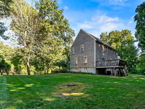 10 Duck Farm, Bridgewater MA 02324