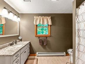 10 Duck Farm, Bridgewater MA 02324