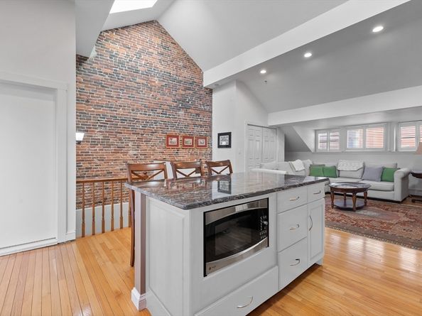 32 Temple Street 3, Boston MA 02114