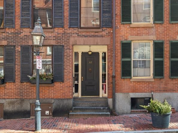 32 Temple Street 3, Boston MA 02114