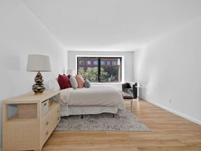 65 East India Row 6F, Boston MA 02110